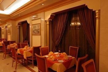 Al Haram Hotel- By Al Rawda Медина Екстериор снимка